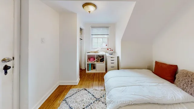 Additional image 37 of 88 Arkell St