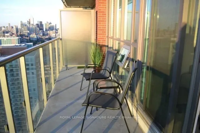 Additional image 5 of 150 East Liberty St Unit 2912