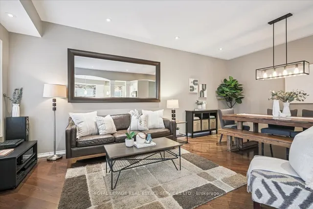 房产图片 11 - 3187 Cotter Rd