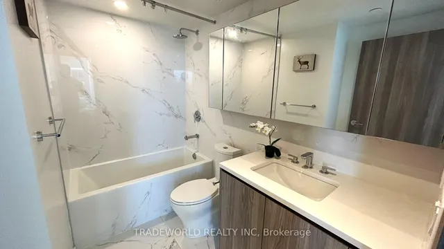 Additional image 14 of 27 McMahon Dr Unit 702