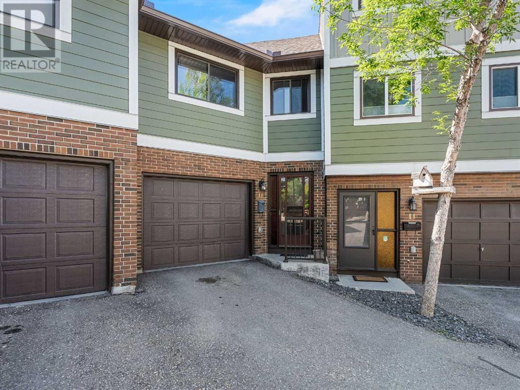 10, 8533 Silver Springs Road NW|Calgary, Alberta T3B4A6