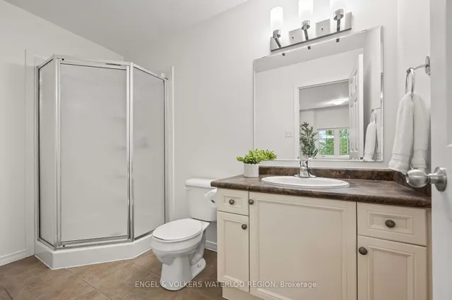 Additional image 26 of 6 Upper Mercer St Unit D16