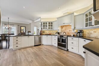 Additional image 4 of 195 Southcrest Dr