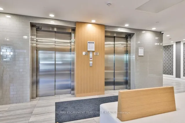 Additional image 4 of 128 GROVEWOOD COMMON Unit 509