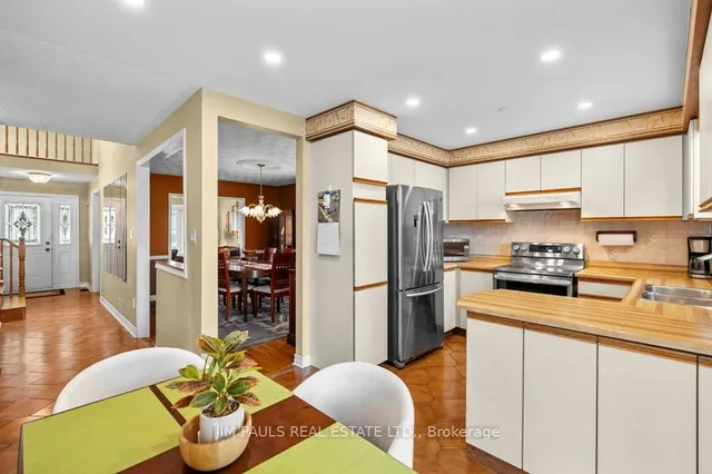 Additional image 11 of 64 Abbot Dr