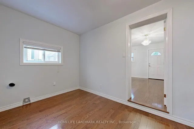 Additional image 12 of 692 Gerrard St