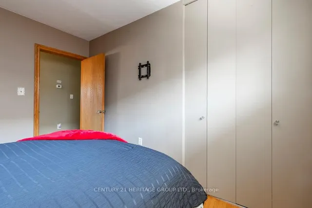 Additional image 24 of 57 Burfield Ave