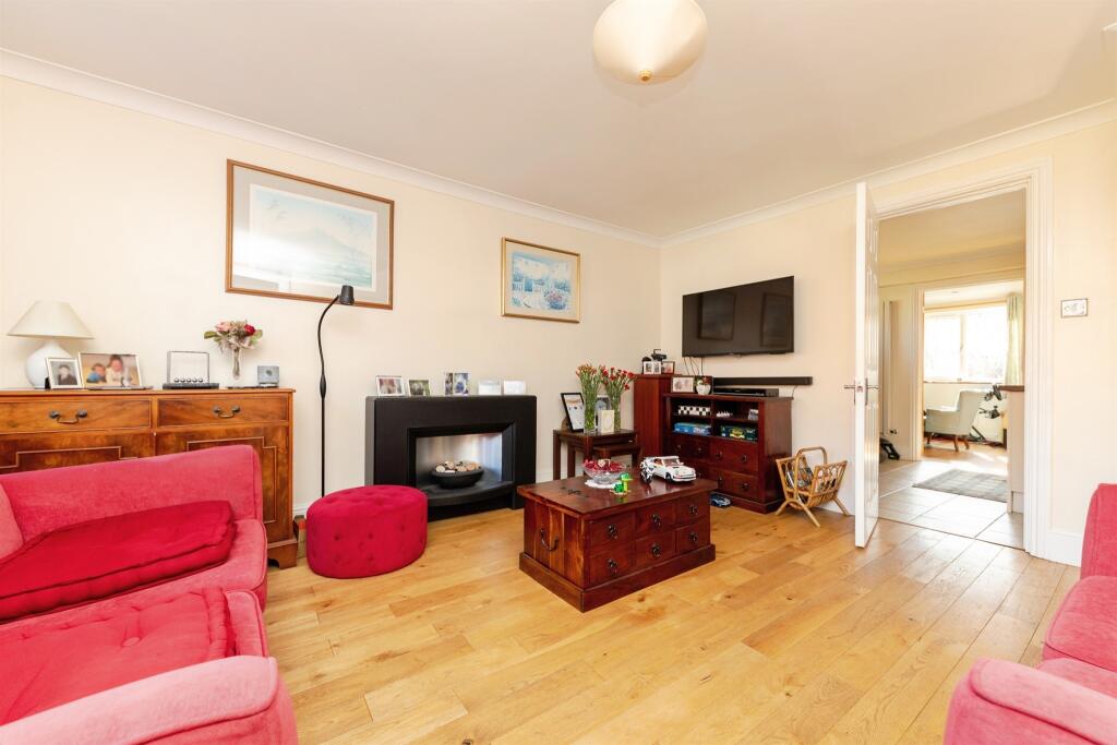 Additional image 3 of Beverley Gardens, Welwyn Garden City