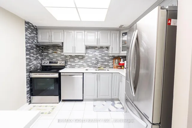 Additional image 17 of 8 Lisa St Unit 206