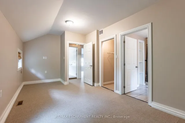 Additional image 21 of 954 Beach Blvd