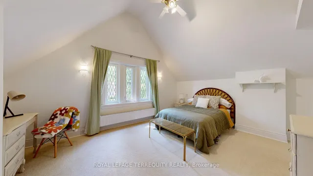 Additional image 26 of 65 Burnhamthorpe Cres