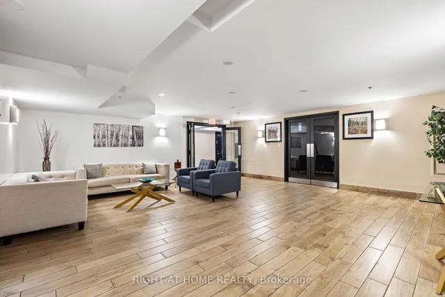 Additional image 33 of 205 Wellesley St Unit 205