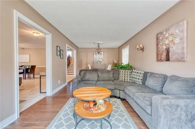 Additional image 7 of 13 Loneoak Cres