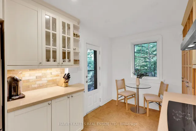 Additional image 22 of 109 Whitmore Ave