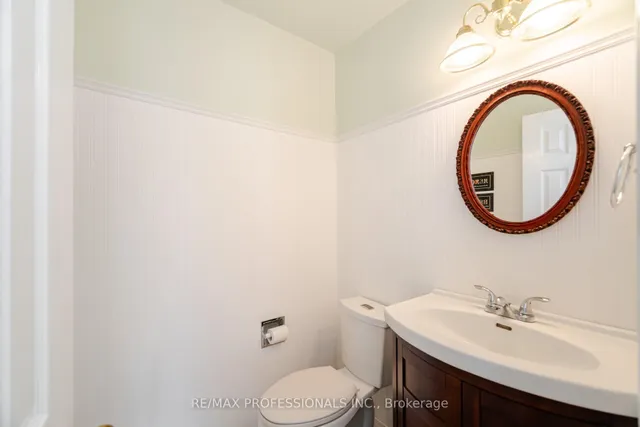 Additional image 20 of 29 Barr Cres