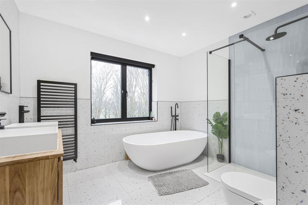 Additional image 29 of Firs Walk, Tewin