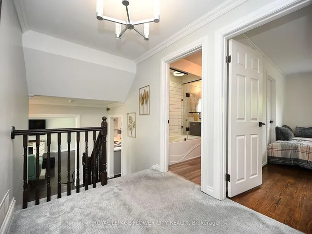 Additional image 38 of 2 Aintree Cres