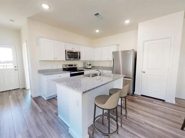 7815 Blue Star Flower Ln, Houston, TX 77016
