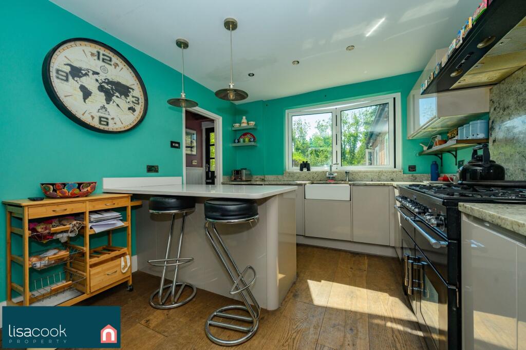 Additional image 28 of Radlett Road, Frogmore, AL2