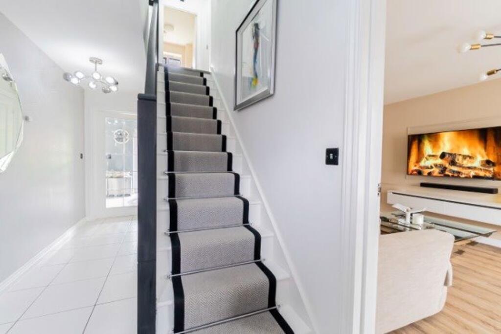 Additional image 11 of Short Let -  Great Barr, Birmingham- P4500