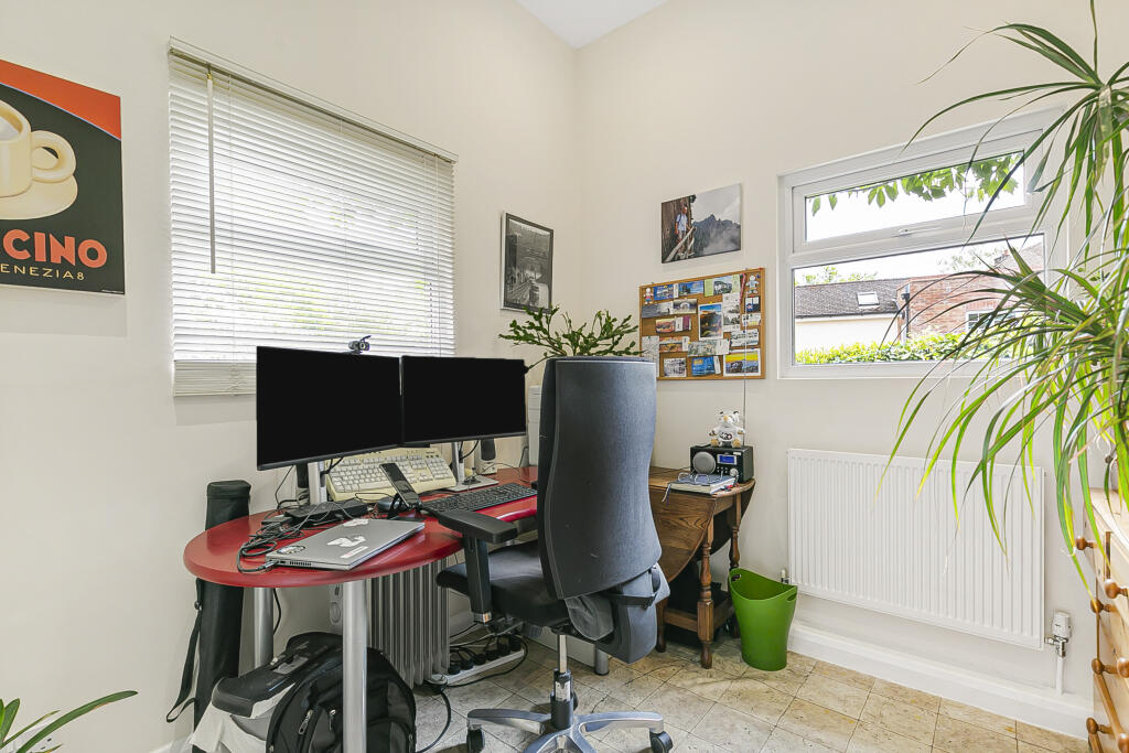 Additional image 7 of Canonsfield, Welwyn, Hertfordshire, AL6