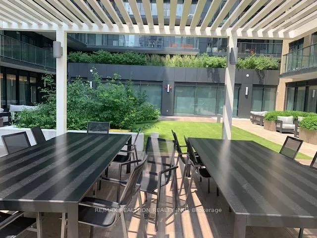 Additional image 16 of 543 Richmond St Unit 402