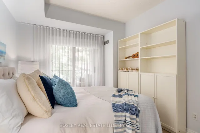 Additional image 20 of 51 Harrison Garden Blvd Unit 306