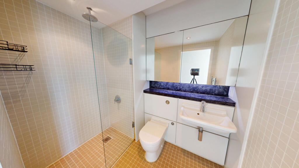 Additional image 7 of Beetham Tower, Birmingham, B1 1