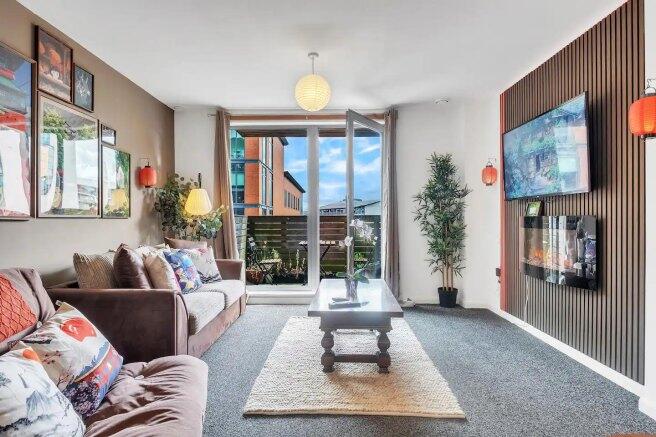 Additional image 46 of 165 Granville Street