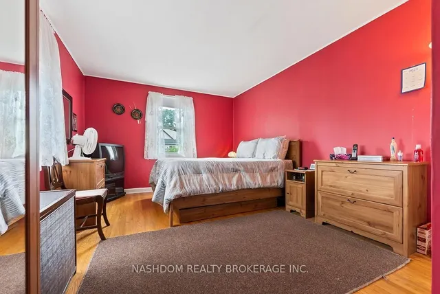 Additional image 11 of 367 Strathearne Ave