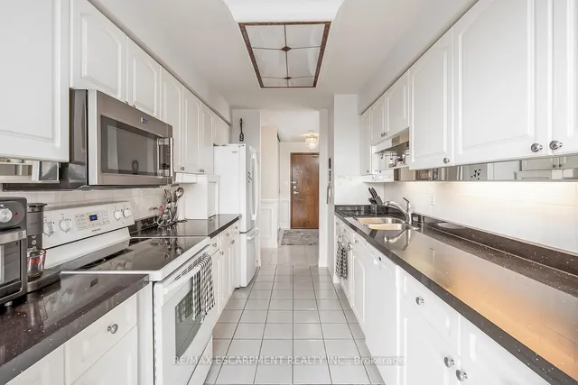 Additional image 19 of 1276 Maple Crossing Blvd Unit 612