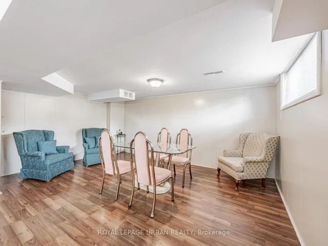 Additional image 32 of 16 Mozart Ave