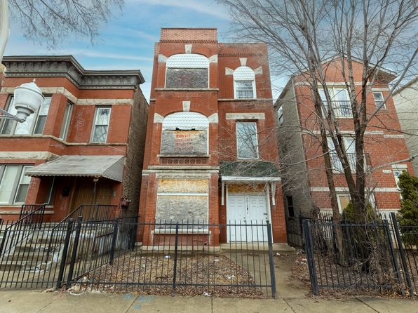 3018 W Flournoy St, Chicago, IL 60612