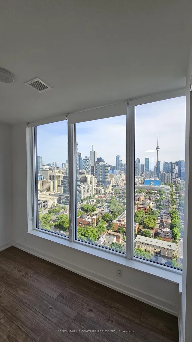 Additional image 30 of 203 College St Unit 2702