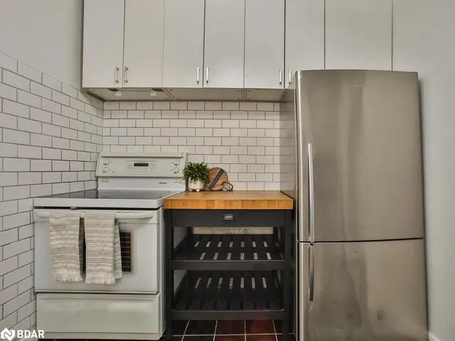 Additional image 22 of 185 Stephen Dr