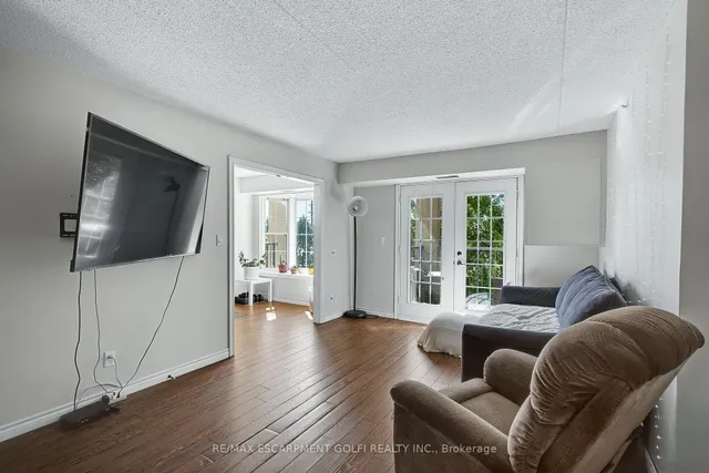 Additional image 7 of 1451 Walker's Line Unit 313