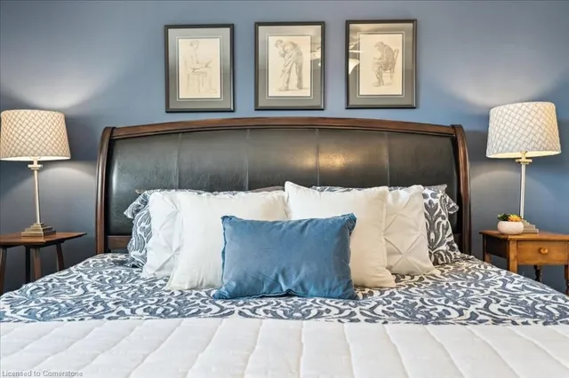 Additional image 31 of 34 Strathcona Cres