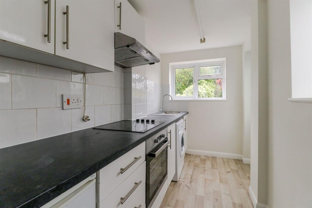 Additional image 9 of Boundary Road