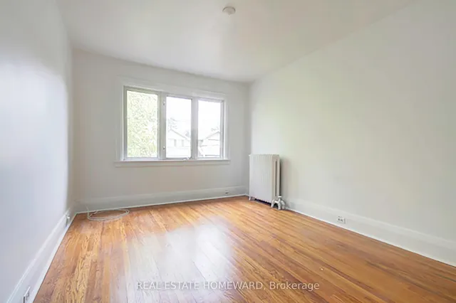 Additional image 23 of 756 Coxwell Ave