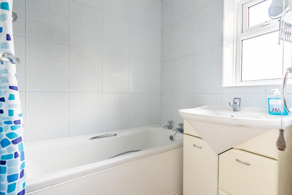 Additional image 9 of Hazelwood Drive, St. Albans, Hertfordshire, AL4