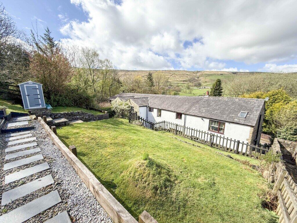 Additional image 42 of Barnside, St Georges Terrace, Cowpe Road, Rossendale