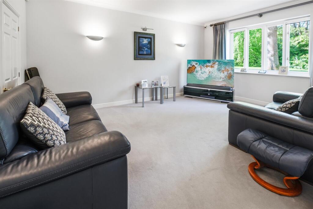 Additional image 18 of Selwyn Walk, Little Aston, Sutton Coldfield