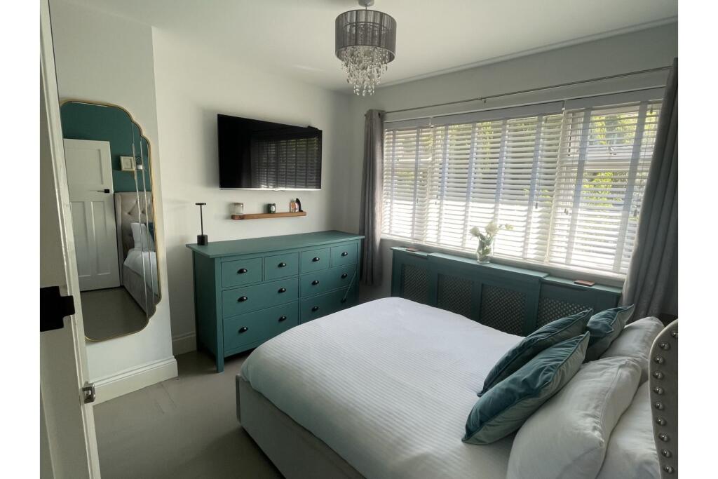 Additional image 12 of Wilson Road, Oldbury, B68