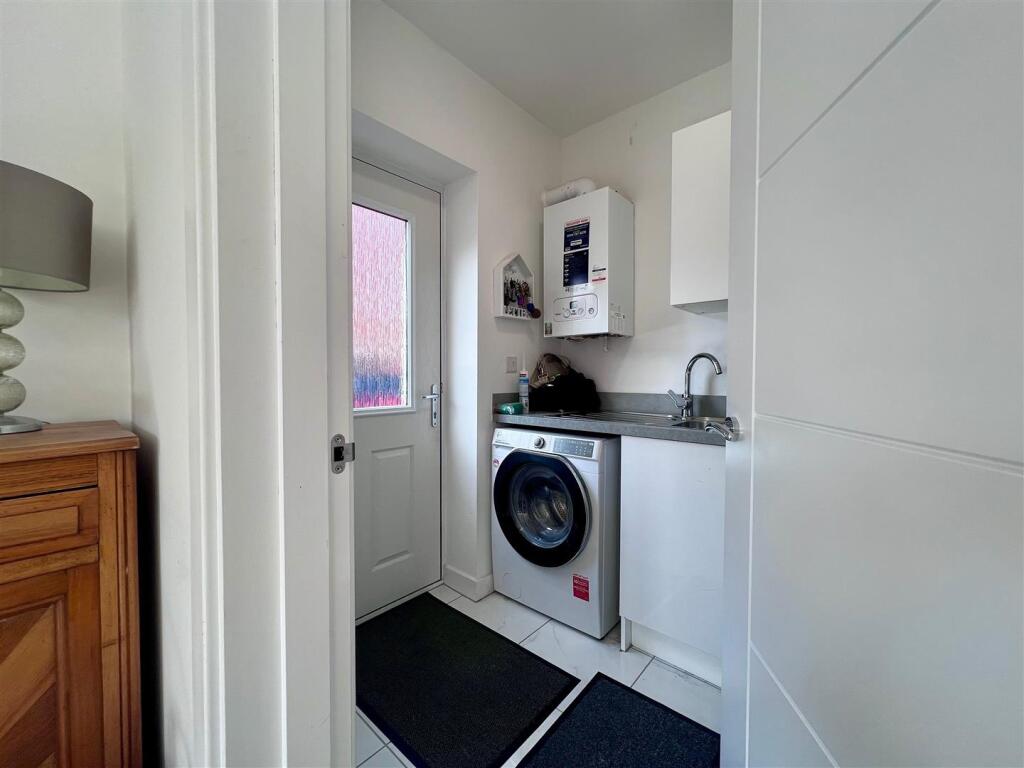 Additional image 15 of Damson Way, Bidford-On-Avon, Alcester