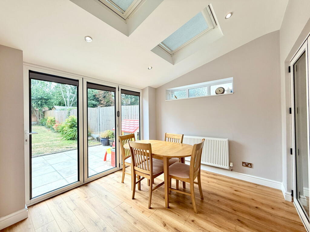 Additional image 4 of Headley Rise, Shirley