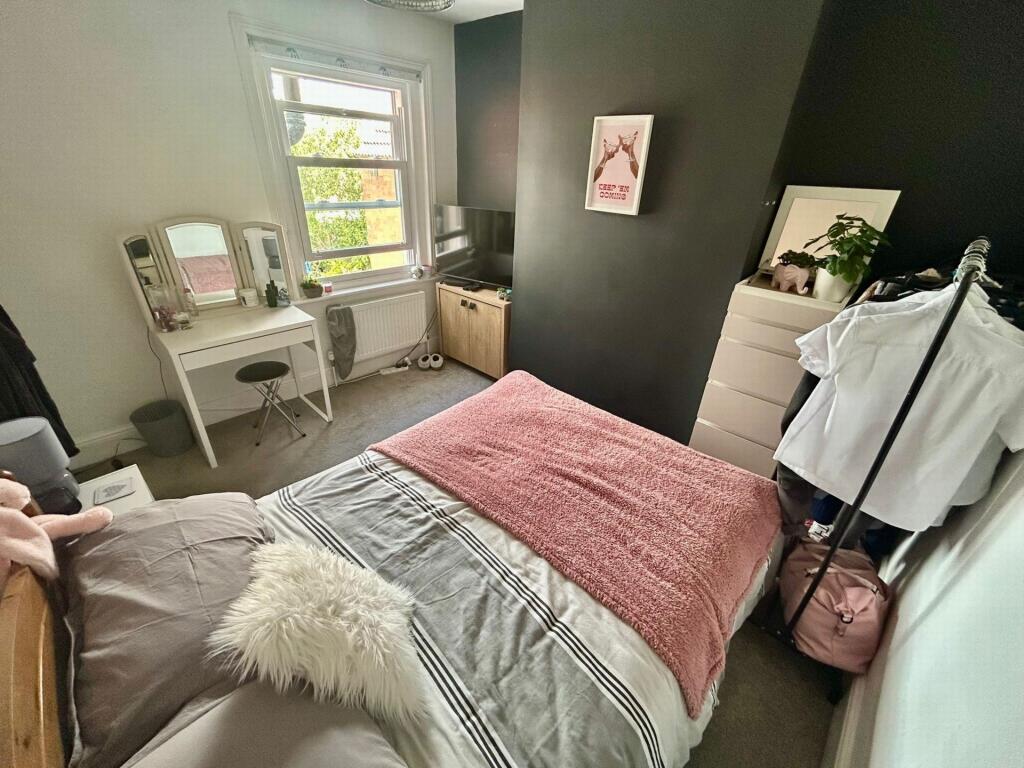 Additional image 5 of St. Michaels Avenue, Yeovil, BA21