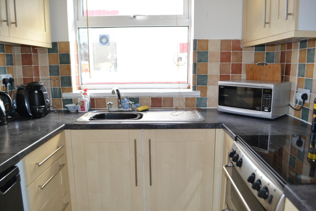 Additional image 4 of North Western Yeovil