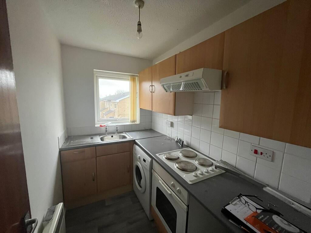 Additional image 2 of Hydale Court, Bradford, West Yorkshire, BD12