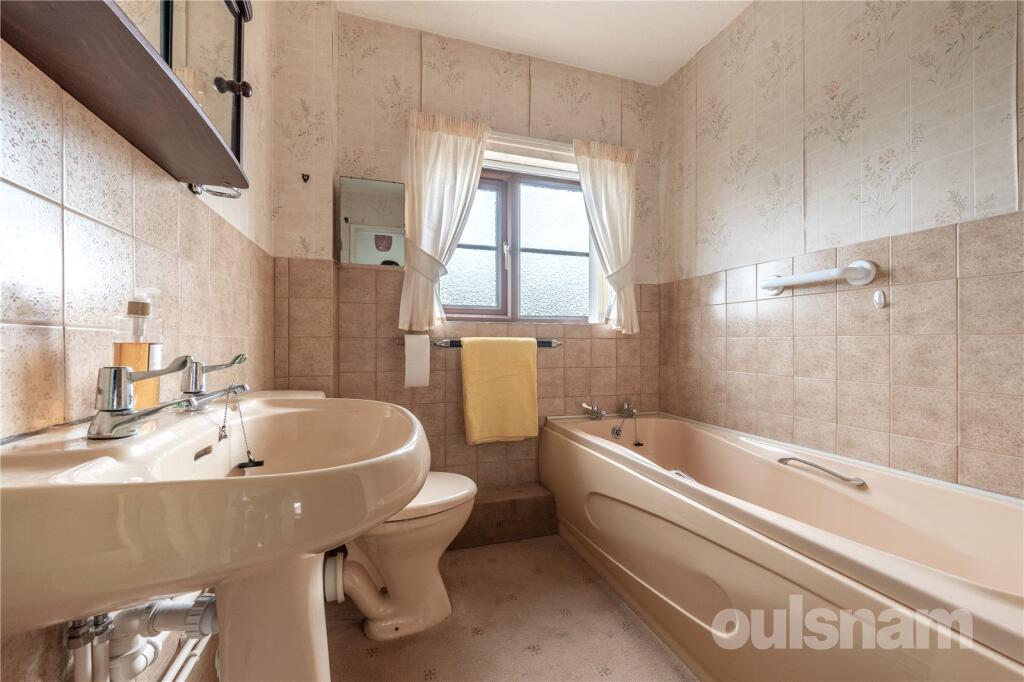 Additional image 13 of Middlemore Close, Studley, Warwickshire, B80