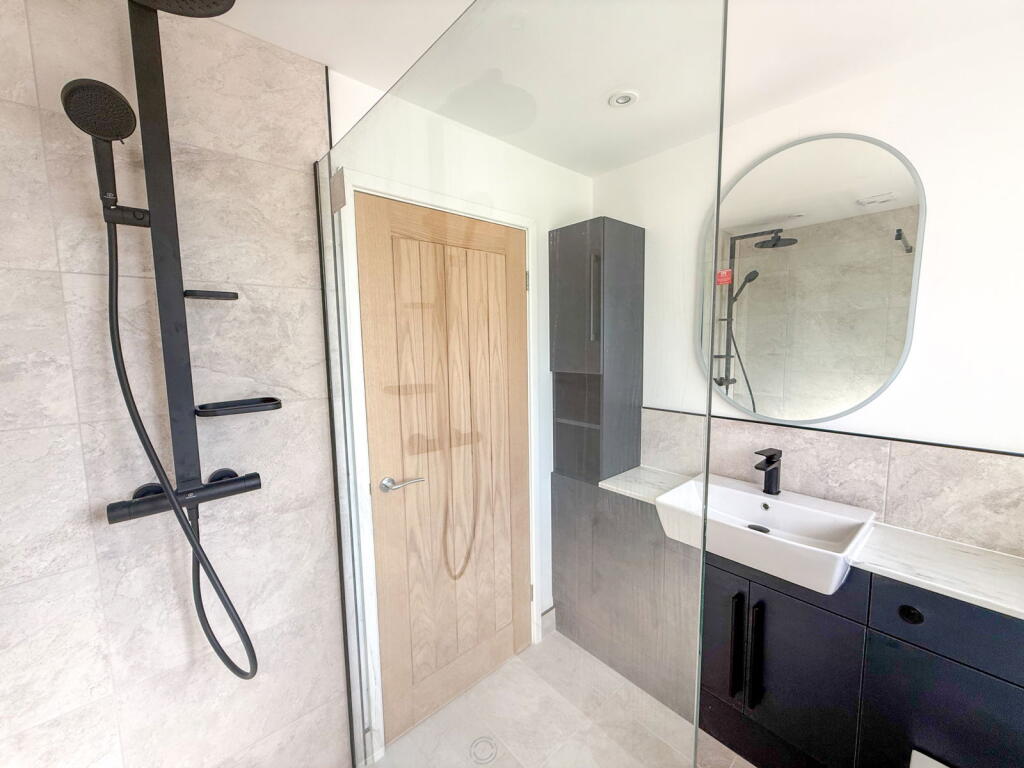 Additional image 17 of Neighbrook Close, Redditch,